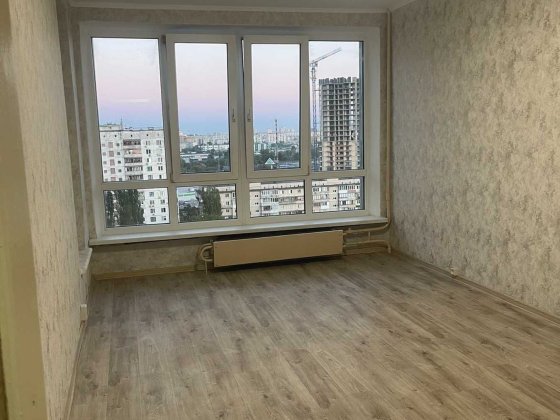 без комісії продаю 1 кім.квартиру Киев