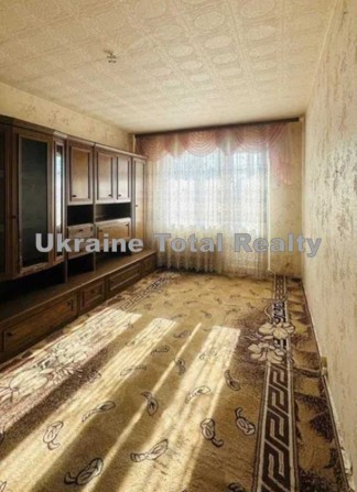 ТРОЄЩИНА! 3 кімнатна квартира 75м2! Вулиця Милославська 3 - фото 1