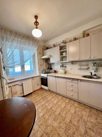 Продам 2 кімн квартиру недалеко від метро Оболонь вул.Левка Лук'яненко 2. у будинку газ!є лічильник - фото 1