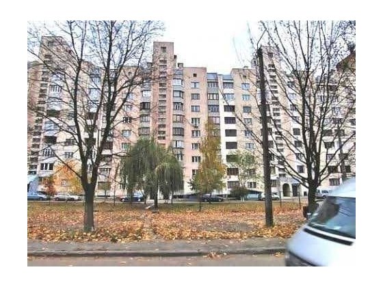 Продам 2к.квартиру пр.Леся Курбаса, 1-Б