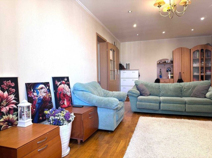 Продаж 3 кімн квартири біля м Житомирська (3 хв пішки), Святошинська площа - фото 1