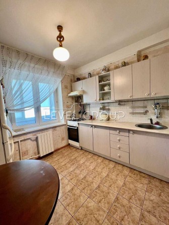Продаж 2-кімнатної квартири біля метро Оболонь - фото 1