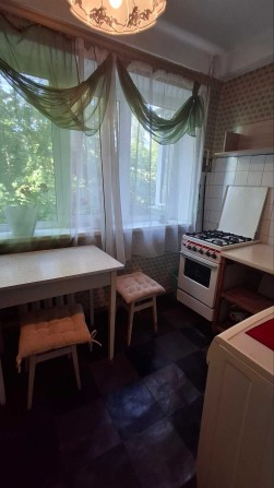 Курська, 4/1  Продаж 1кімн.  біля парку і Солом. площі - фото 1