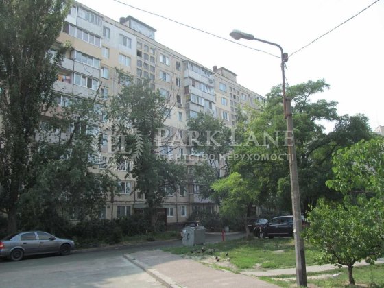 Прирічна, 19 // 2-к дуже тепла квартира на Оболоні// неймовірний вид на набережну// газ// держпрогра