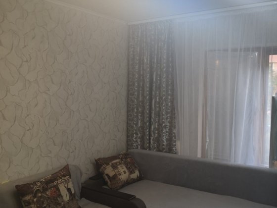Продам однокімнатну квартиру вул.Симиренко б.26а