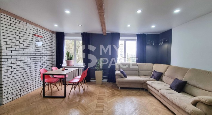 ДЕРЖПРОГРАМИ 3к квартира Святошинський район метро Житомирська - фото 1