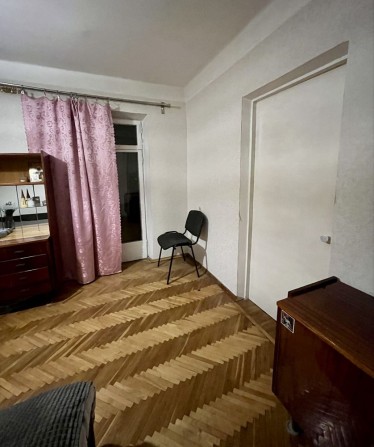 Продається 2-к, 3/5, 40,5 м2, прсп Леся Курбаса 9-Е - фото 1