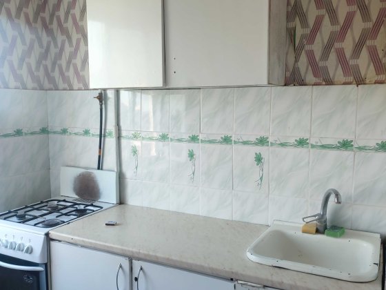 Продам світлу 2-х квартиру на Лісовому, Деснянський