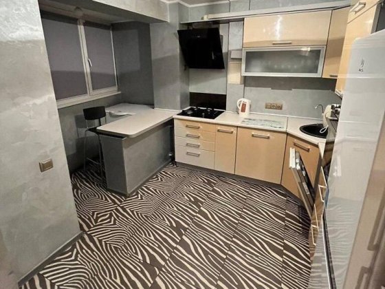 Продаж 3 кімнатної квартири метро Оболонь, Оболонський проспект