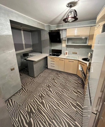 Продаж 3 кімнатної квартири метро Оболонь, Оболонський проспект - фото 1
