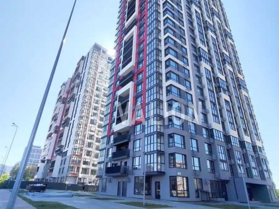 Продам 1-кімнатну квартиру в ЖК «Варшавський», Київ