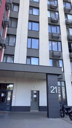 Продаж 1 квартири, ЖК «Варшавський Плюс вул. Всеволода Змеєнка, 21 - фото 1