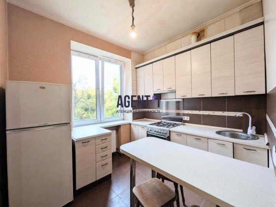 Продаж 2-кімн. квартири пр. Л. Гузара 38а, Відрадний, Київ