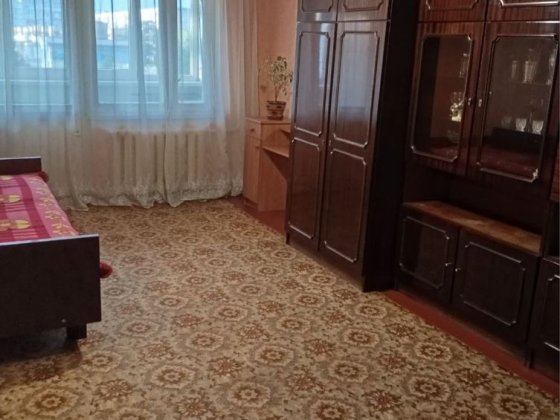 Продаж 2х кімнатної квартири. Метро Лісова, Космонавта Поповича(Волкова), 4