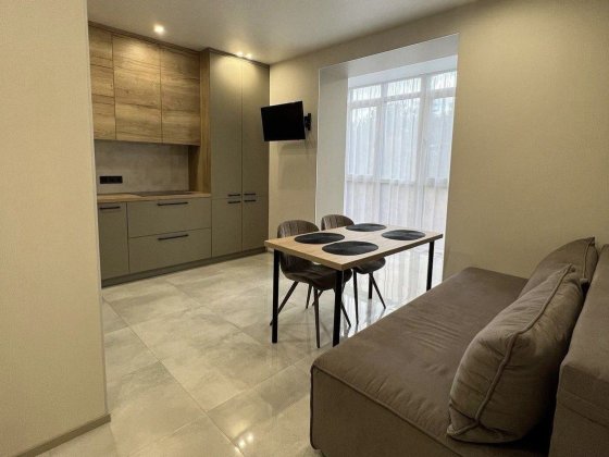 1к Продаж Квартири  з ремонтом  ЖК Лісова Казка Деснянський р-н Броварський проспект Киев