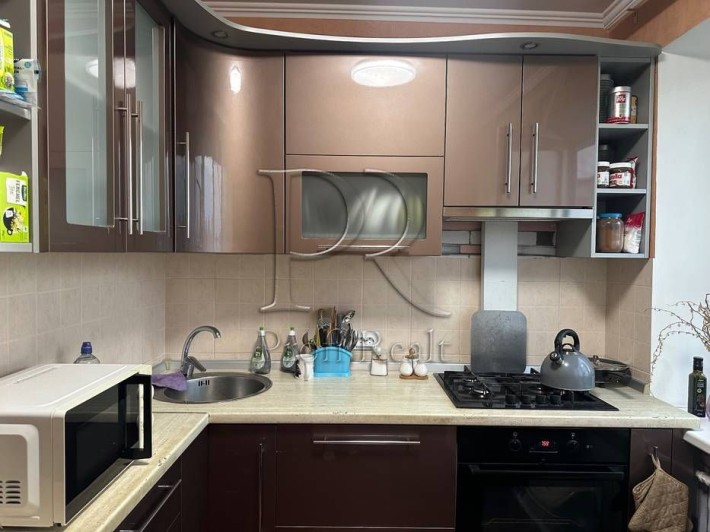 Продаж 1 кімн. квартири за адресою вул. Прирічкова 27 Оболонь - фото 1