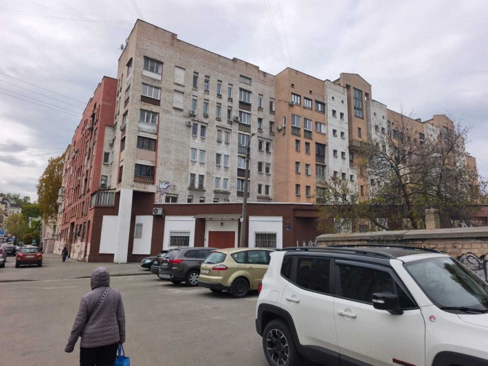 Продам 3к.кв. Поділ. вул. Оболонська, 13/15 - фото 1
