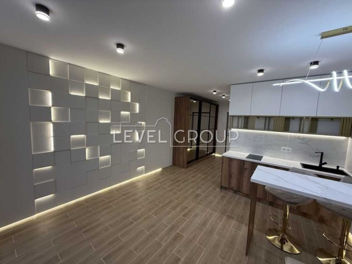 Продаж 2 кімнатної квартири в ЖК «4-U» Академмістечко Святошинський - фото 1
