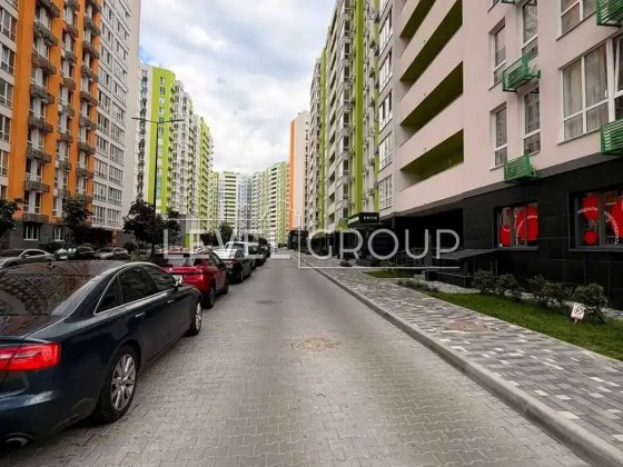 Продаж 3-кімнатної квартири в ЖК Нивки-Парк, Олеся Бердника вул., 1Д/ метро Нивки/Святошин