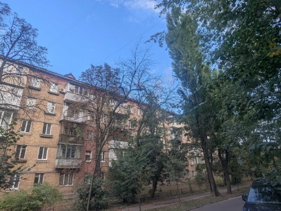 Продаж 2-к квартири, Уманська вул., 43/26  (Солом'янський) ст. метро Політехні́чний інститу́т, Шуляв