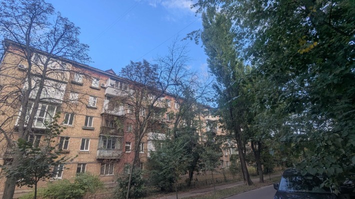 Продаж 2-к квартири, Уманська вул., 43/26  (Солом'янський) ст. метро Політехні́чний інститу́т, Шуляв - фото 1