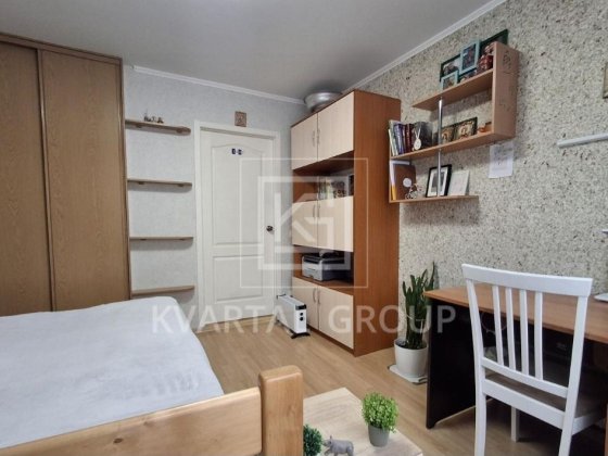 Кімнатна з ремонтом 17м2 25000$