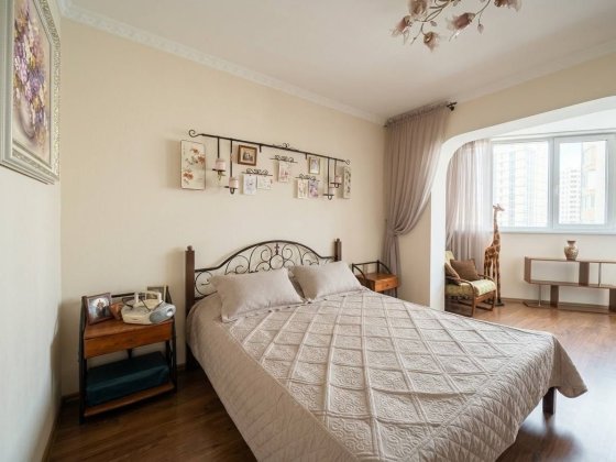 Продаж квартири з ремонтом 112м2 4 спальні вул Олександри Екстер, 9А Троєщина Київ