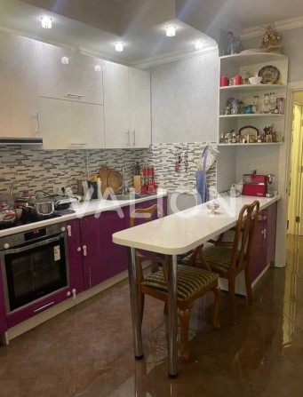 Продам 1кім.квартиру 52кв.м. Святошинський район вул.Олевська,11 - фото 1