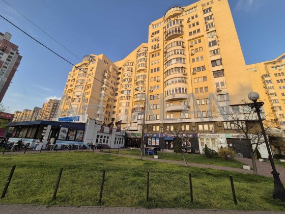 Без комісії Продаж трикімнатної квартири проспекті Івасюка 12Г Оболонь Киев
