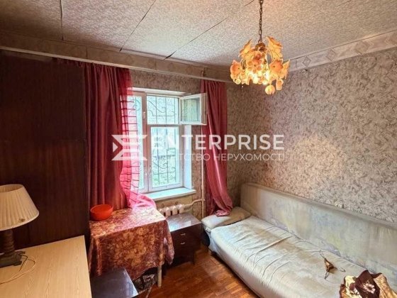 Продаж 2 кімнатної квартири вул. Леся Курбаса 18г (Борщагівка)