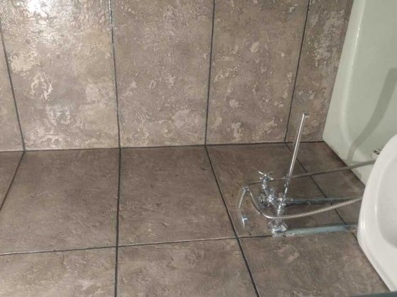Продам 2 кімнатну квартиру по вул. Червоної Калини