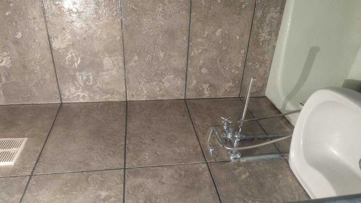 Продам 2 кімнатну квартиру по вул. Червоної Калини - фото 1