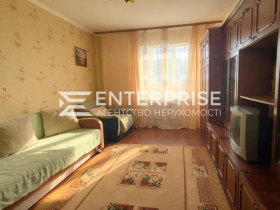 Продаж 1-к. квартири 54.9м2 вул.Закревського, Деснянський район