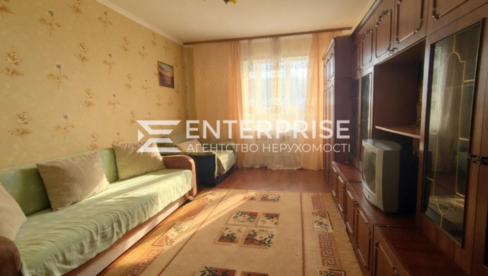 Продаж 1-к. квартири 54.9м2 вул.Закревського, Деснянський район - фото 1