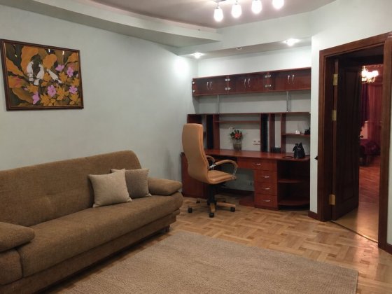 2к квартира, Поділ, Турівська Киев
