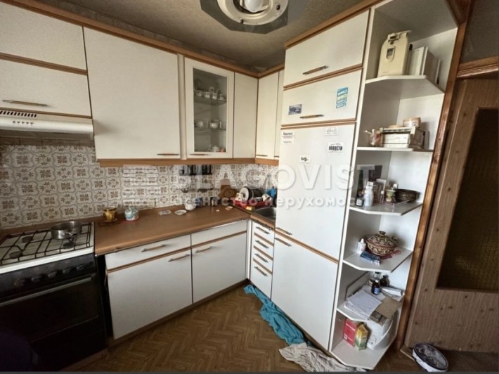Продається квартира в гарному районі - фото 1