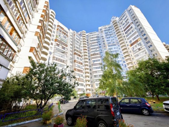 Продажа 3 комнатной квартиры Метро Минская, Оболонь, улица Маршала Тимошенко 13А ( Левка Лук'яненко 