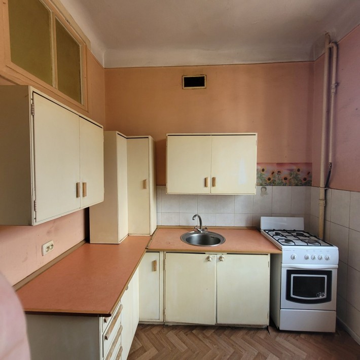 Продаж. Севастопольська площа - фото 1