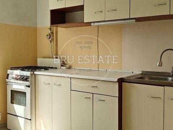 Продам 1 к вул.Ч,Калини 3 в   Троєщина