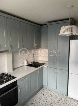 Продаж 1к квартири з ремонтом метро Оболонь 2 хв пішки Оболонська площа 5 - фото 1