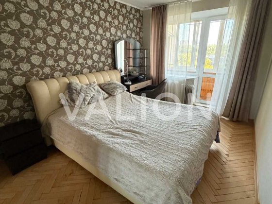 Продам 2кім.квартиру Солом'янський район вул.Борщагівська,117