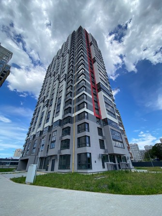 3-кімнатна квартира, 91 кв.м., 7 квартал / Варшавський м-н, Ретровіль - фото 1