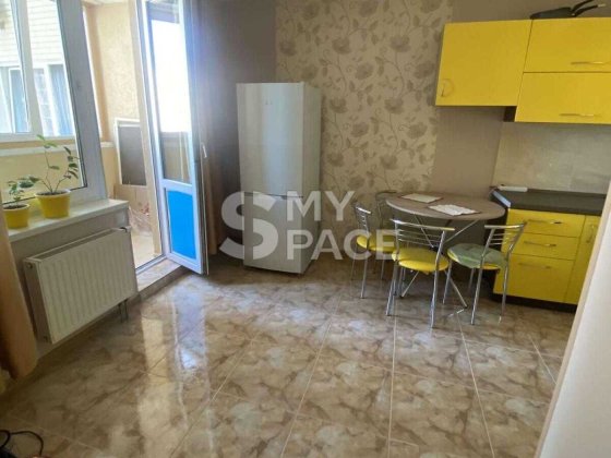 Продаж 1к квартири 45 м² Оболонь Героїв полку Азов 4В метро