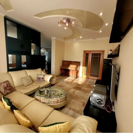 Продаж 3-к квартири вул.Білоруська 3 - фото 1