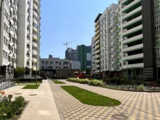 Продаж 1-к квартири Харківське шосе 190 Киев