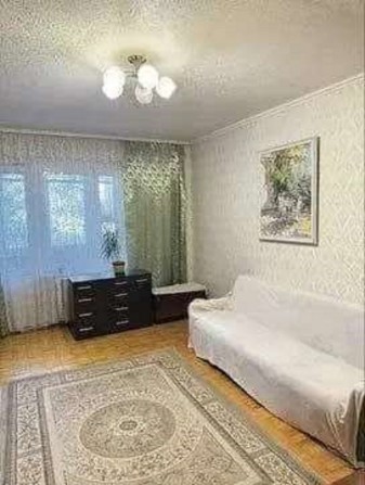 Продаж 2-к квартири вул. Тростянецька 4 - фото 1