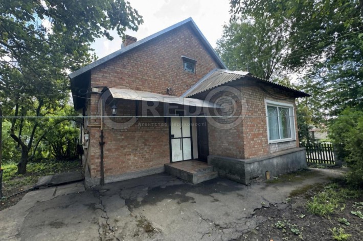 Продаж домоволодіння із великою ділянкою - фото 1