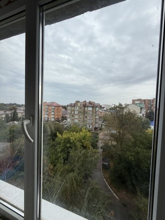Продам двух кімнатну - фото 1