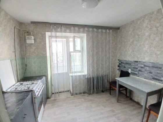 Квартира 3-х кімнатна  Червона гора чешка Бердичев
