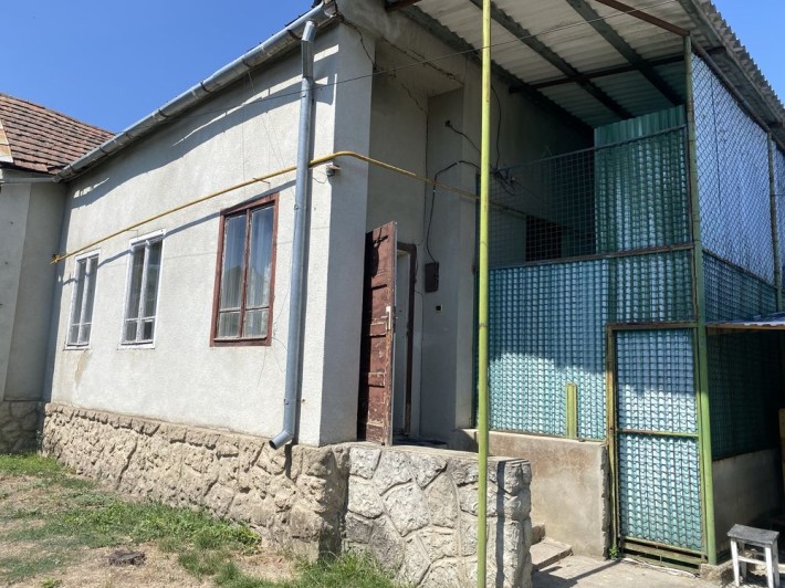 Продається квартира також по сертифікату Берегово вул Шевченка - фото 1